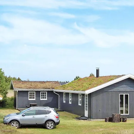 3 Bedroom Beautiful In Romo Holiday home Bolilmark